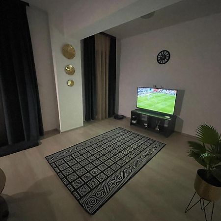 Urban Nest- Apartament Cu 2 Camere, Aproape De Iulius Mall 이아시 외부 사진