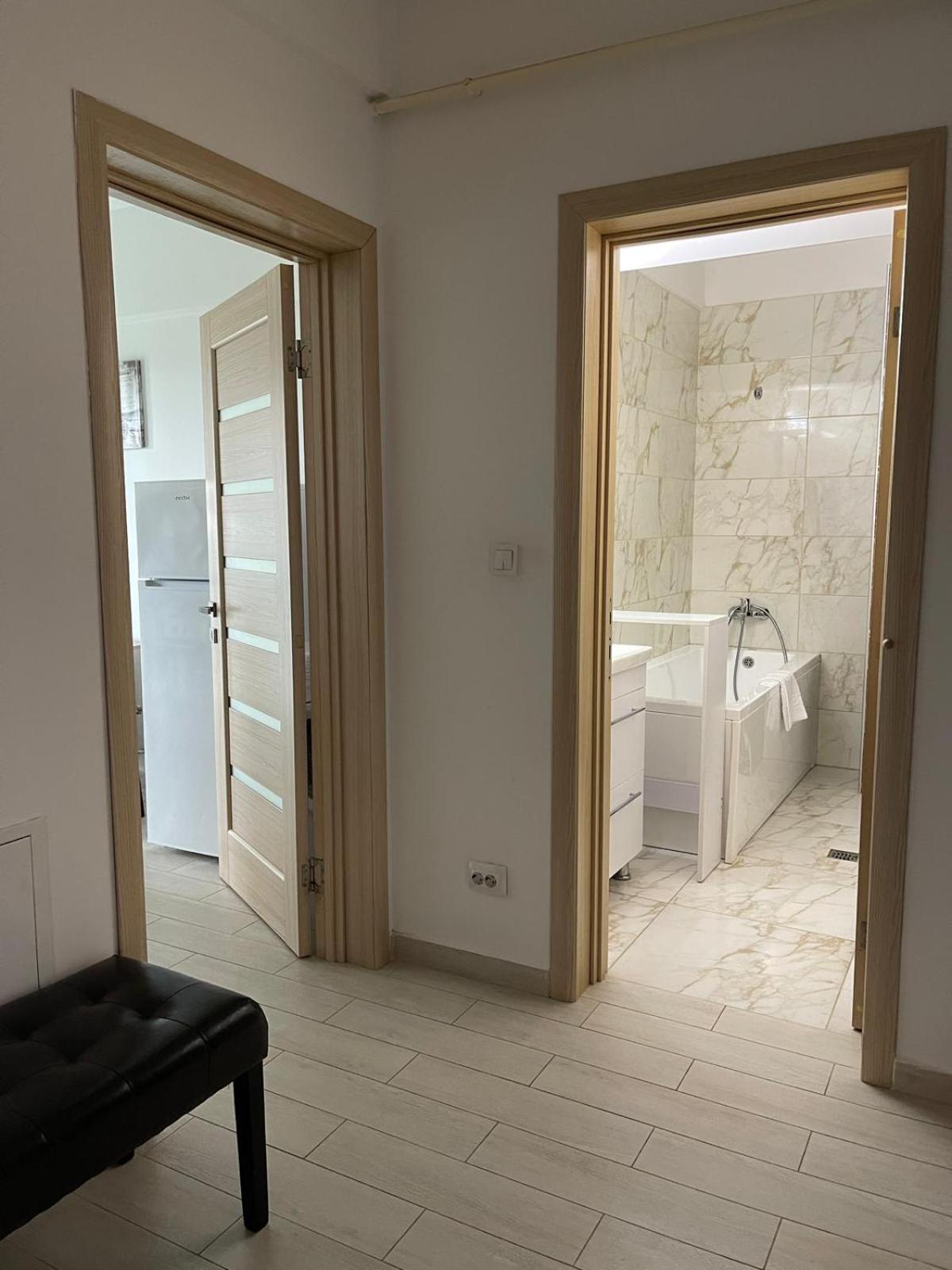 Urban Nest- Apartament Cu 2 Camere, Aproape De Iulius Mall 이아시 외부 사진